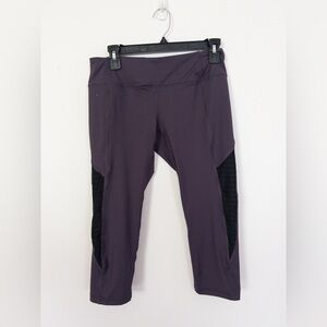 Virus Yoga Pants size medium. Color plum purple. Internal drawstring